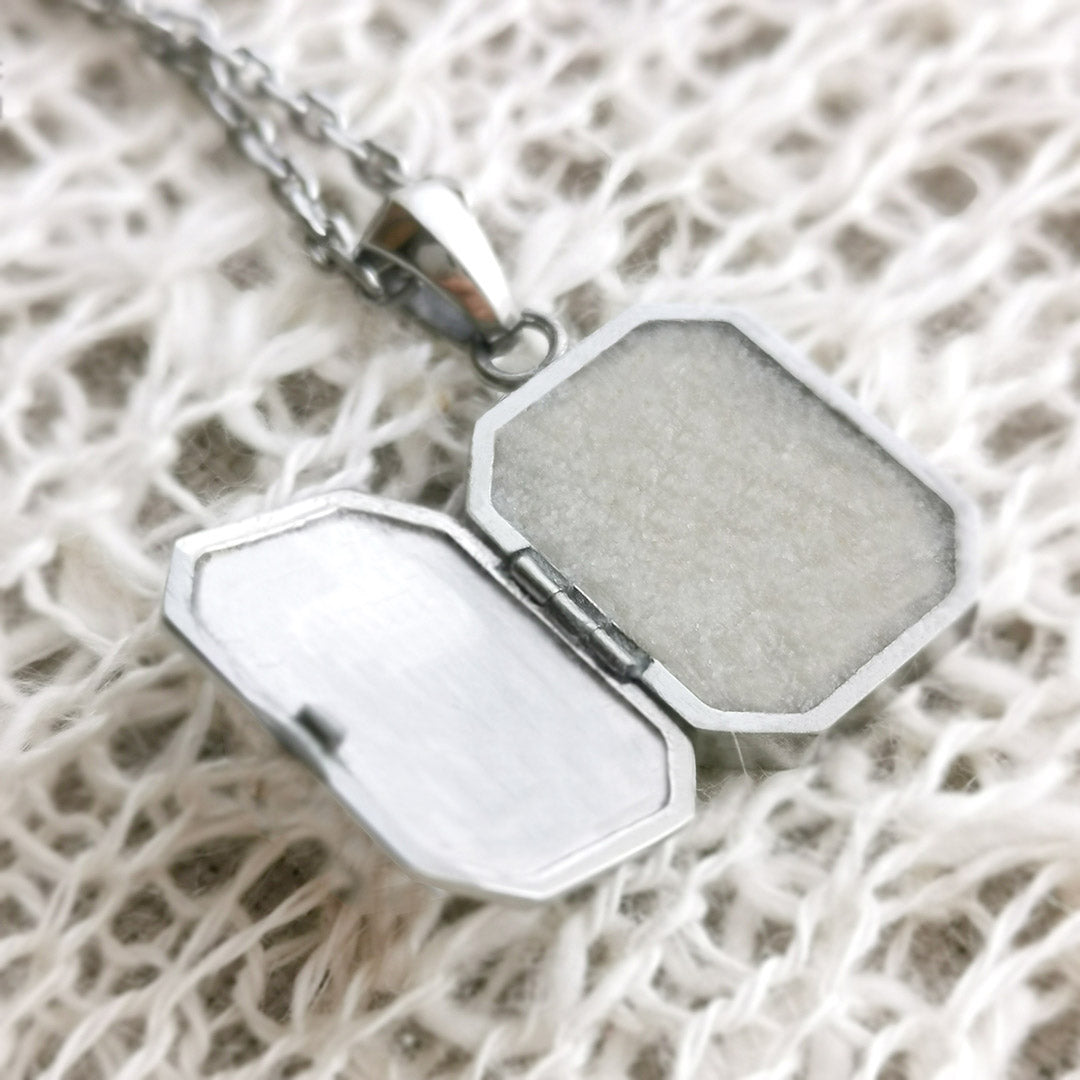 Locket Pendant Necklace