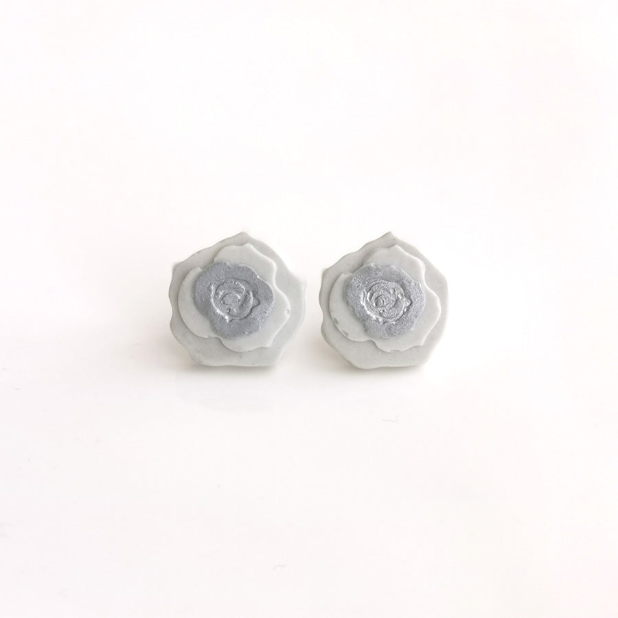 Porcelain Fragrance Earrings – Rose 无釉彩瓷香玫瑰耳环